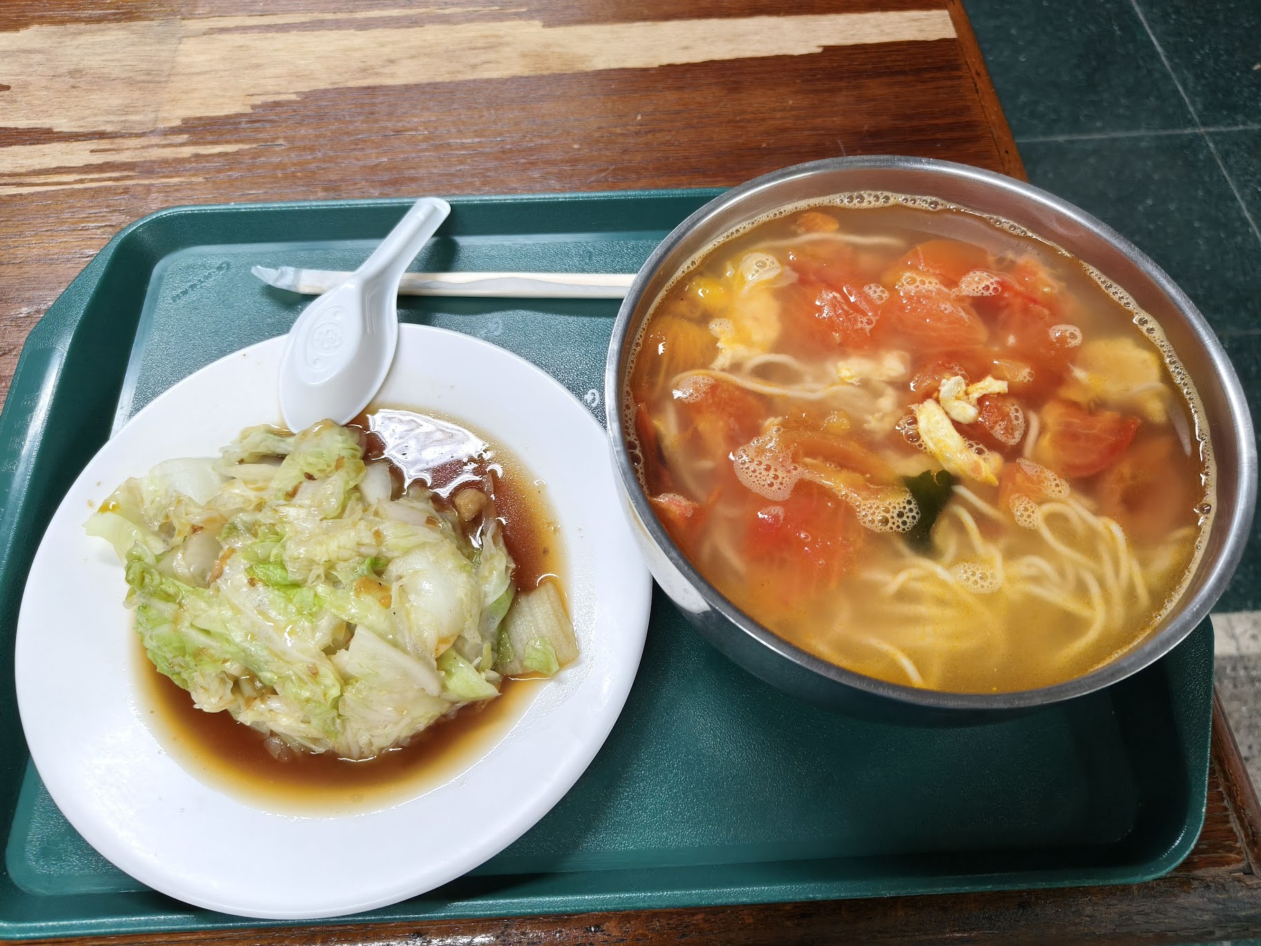 婆媳好味道 - 招牌雞腿飯