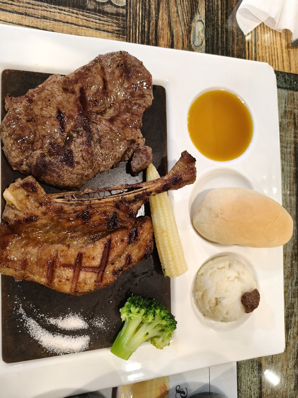 瘋beef - 牛排豬排套餐