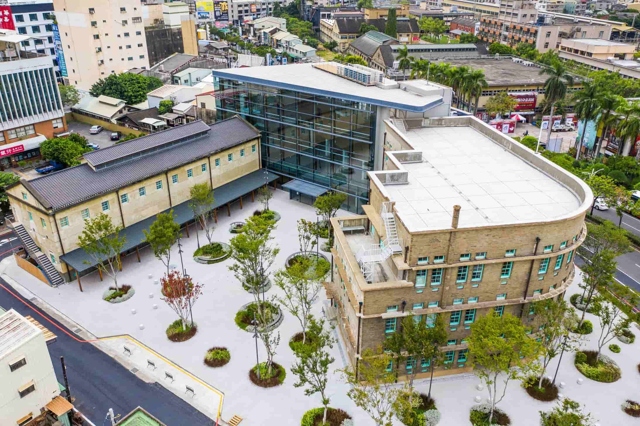 嘉義市立美術館外觀，大一新生與文青必訪網美打卡行程
