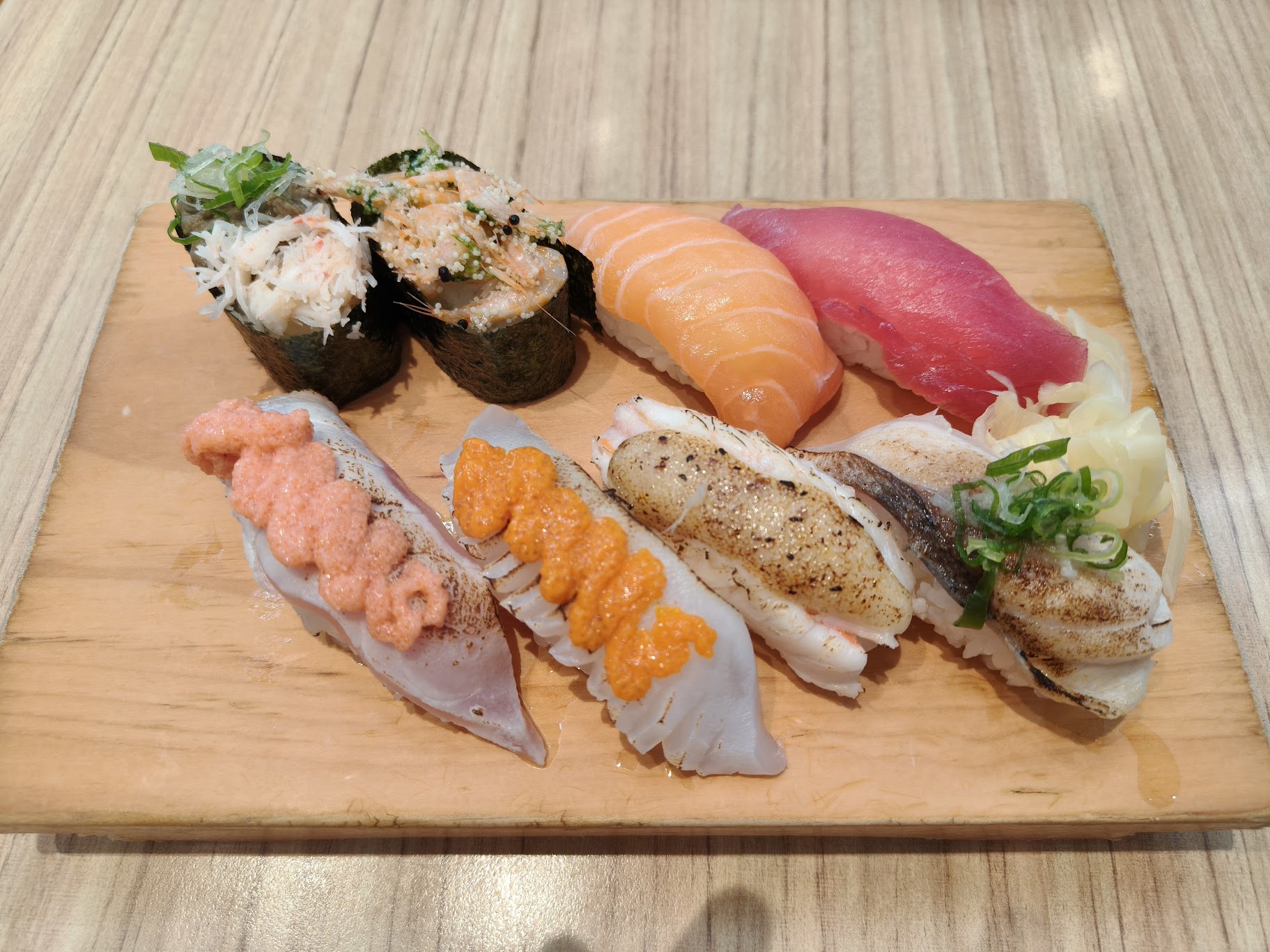 花亭壽司 - 盛合生魚片蓋飯